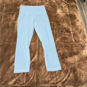 Woman’s size 4 Light Blue Cropped Leggings